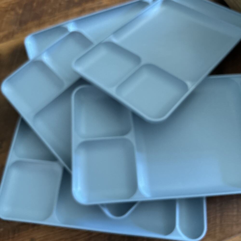 5 Vintage Blue Tupperware Divided Lunch Trays Sectioned Dinner Plates Camping TV